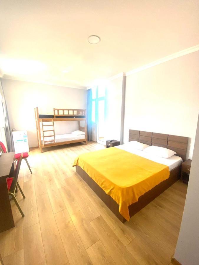 Mimino Batumi Exterior foto