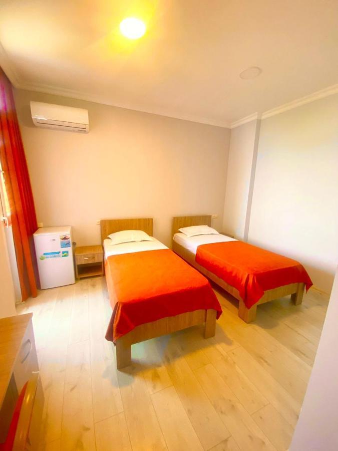 Mimino Batumi Exterior foto