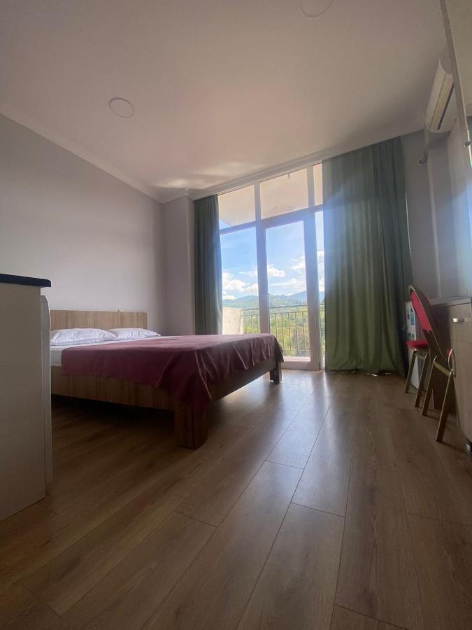 Mimino Batumi Exterior foto
