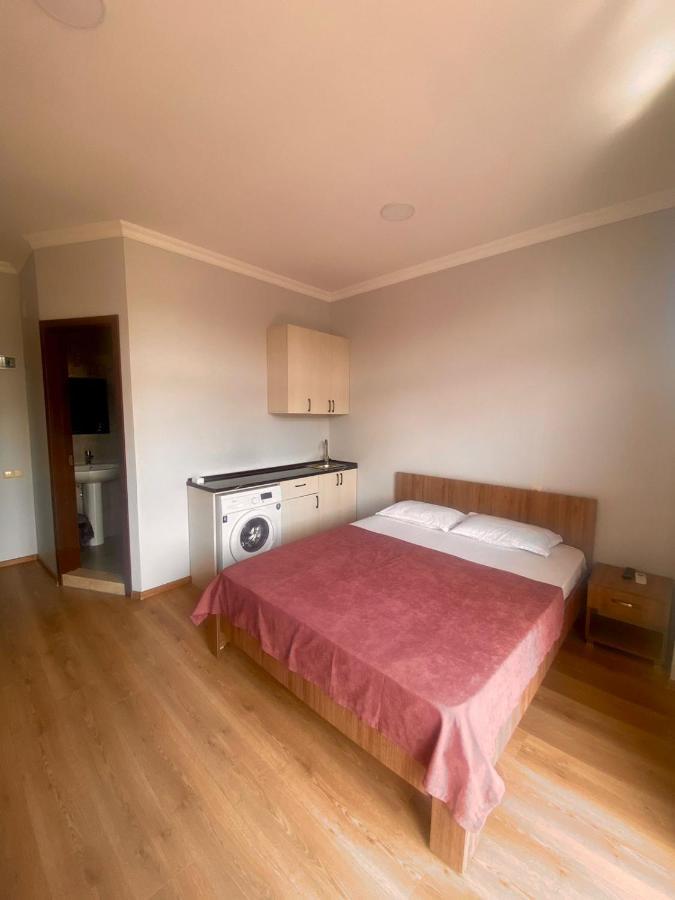 Mimino Batumi Exterior foto