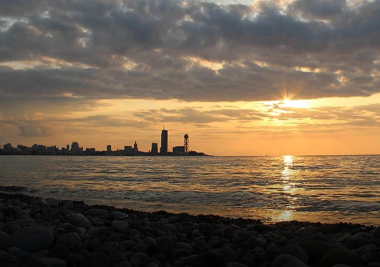 Mimino Batumi Exterior foto